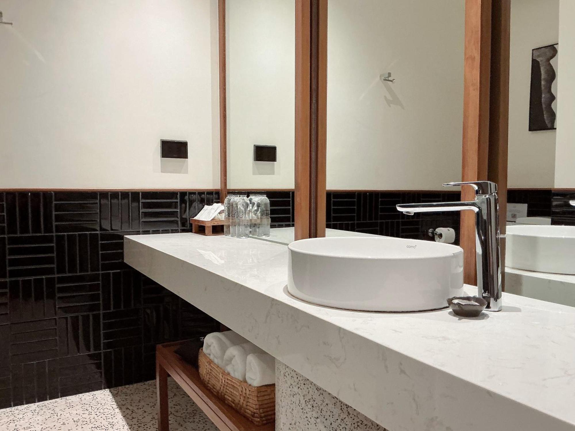 Hotel Loy Chiang Mai Bagian luar foto