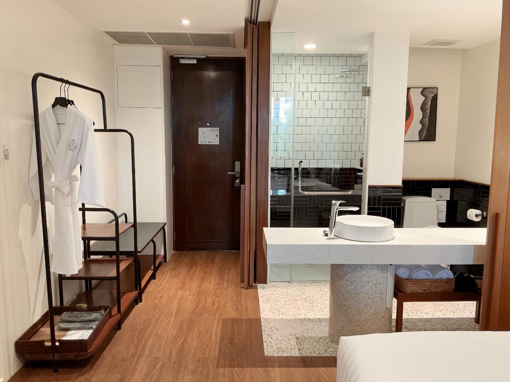 Hotel Loy Chiang Mai Bagian luar foto